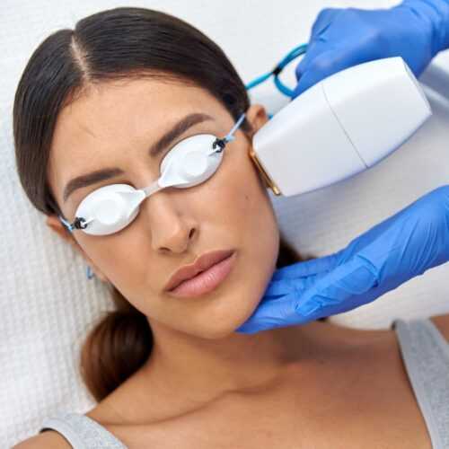 EA Clinic's experts perform Laser Hair Removal with DIOLAZEXL By InMode's OptimasMachine
