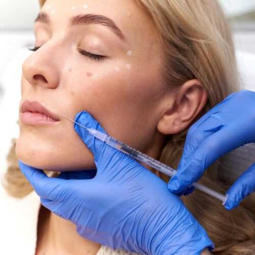 EA Clinic woman having anti wrinkle injection
